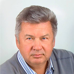 Андрей Важенин