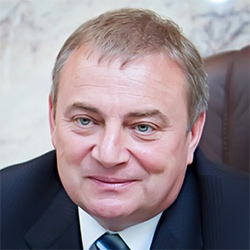 Анатолий Пахомов