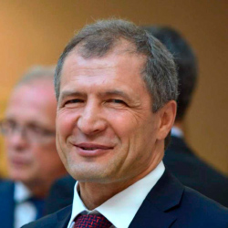 Игорь Володин