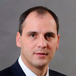 Денис Паслер