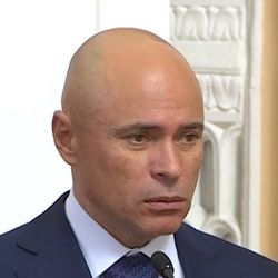 Игорь Артамонов