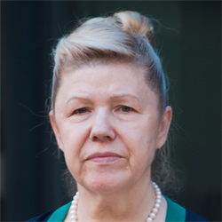 Елена Мизулина